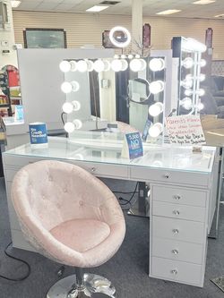 Slaystation vanity set