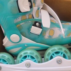 Derby Girls Pineapple Adjustable Skates/Rollerblades