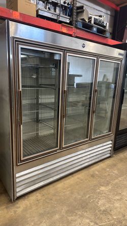 Commercial Refrigerator