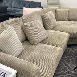 New Camel Corduroy Sectional Couch! Includes Free Delivery 🚚!Free Assembly!