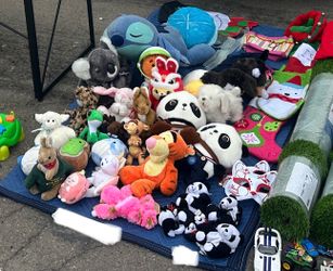 Toys , stuffed animals, pandas keychains
