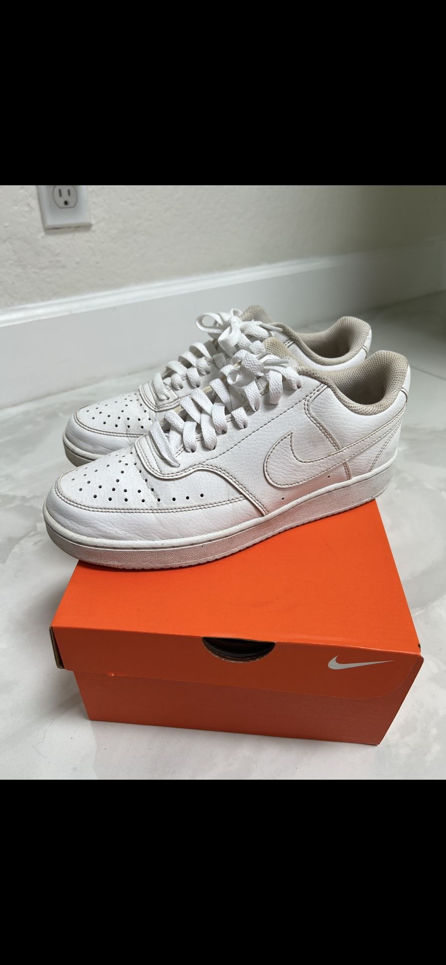 Nike Sneakers