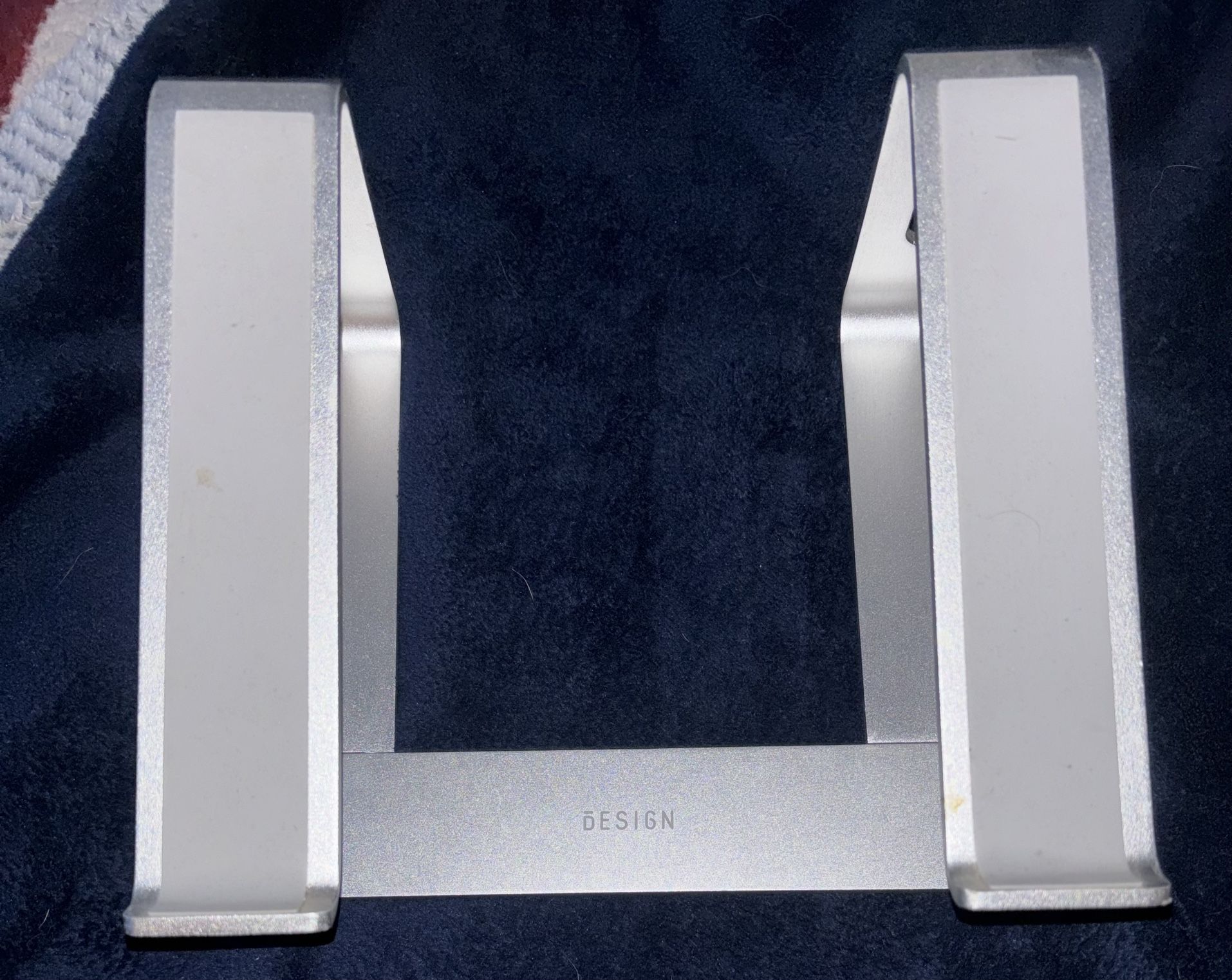 Aluminum Laptop Stand
