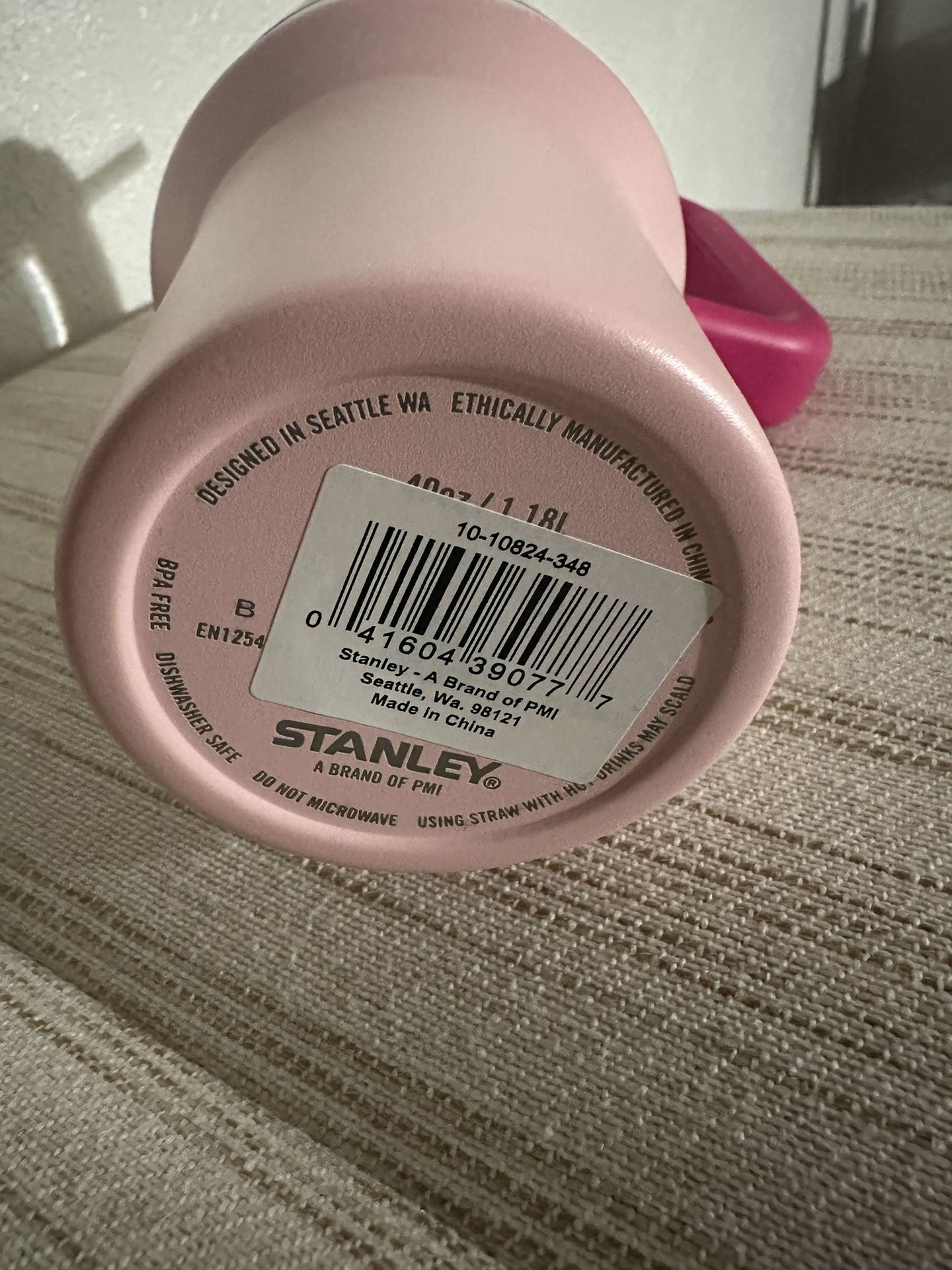Pink Flamingo Stanley for Sale in Modesto, CA - OfferUp