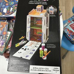 Haunted House Halloween Craft Kit