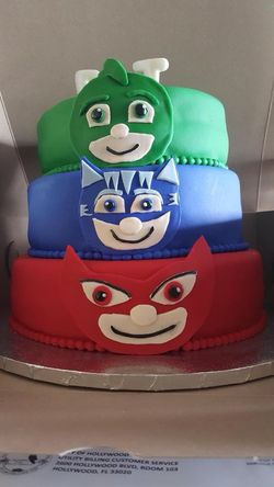 Pj masks cake