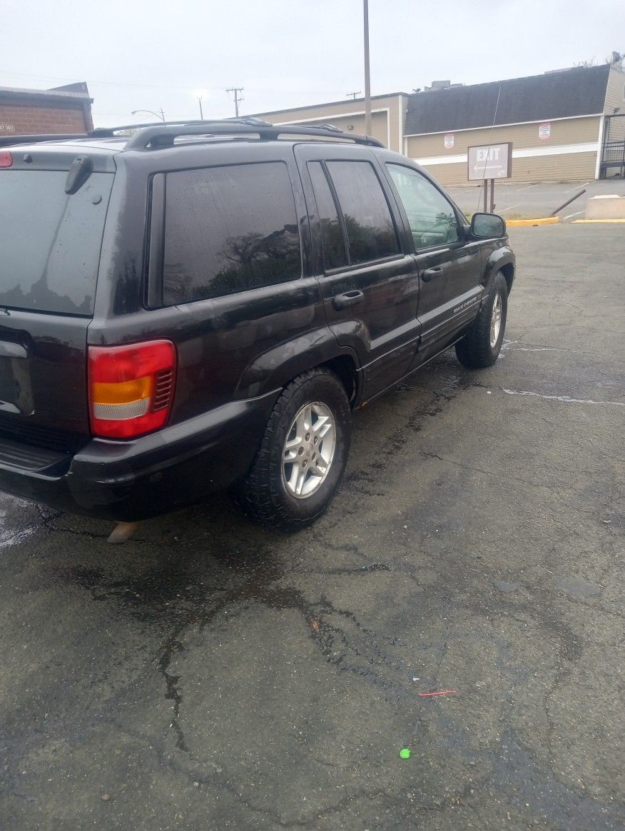 2004 Jeep Grand Cherokee