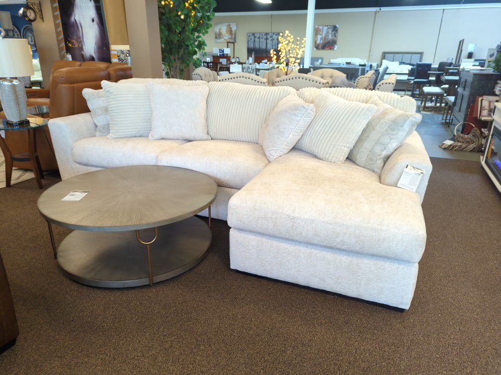 White Modern Brand New Sectional Sofa Couch 