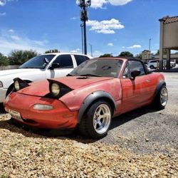 1992 Mazda MX-5 Convertible 2D