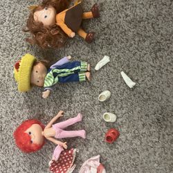 T Strawberry Shortcake Dolls From The 1980S