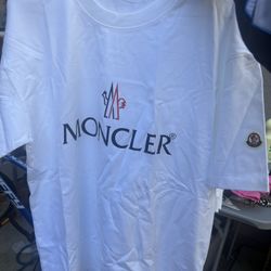 Moncler Tshirt Large. New 