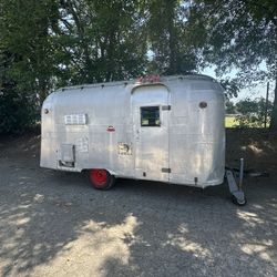 1969 Silver Streak 