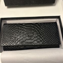 Prada Snake Skin And Leather Woman’s Wallet 