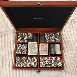 Brookstone Poker Set. Opened. Excellent Condition. 