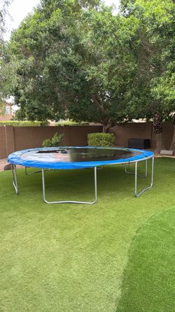 Trampoline (14ft.)