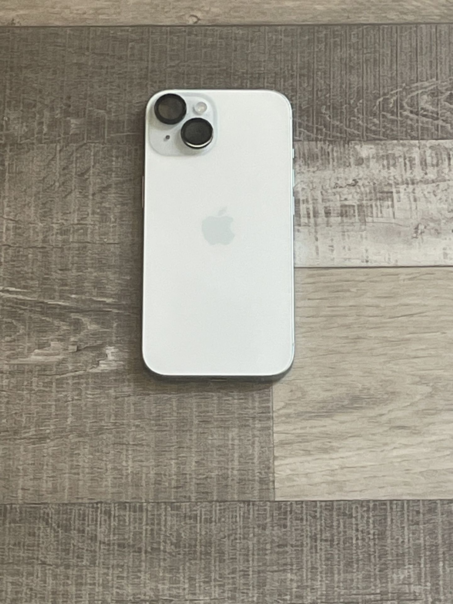 iPhone 15 - 256GB - Unlocked - A Grade - 86% Battery Health - $390