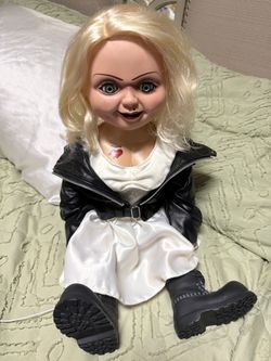 Tiffany valentine doll from the bride of Chucky