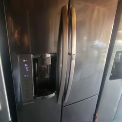 LG Side By Side Black Stainless Steel  Refrigerator Door In Door 