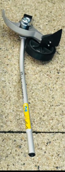 Husqvarna ECA308 Edger attachment