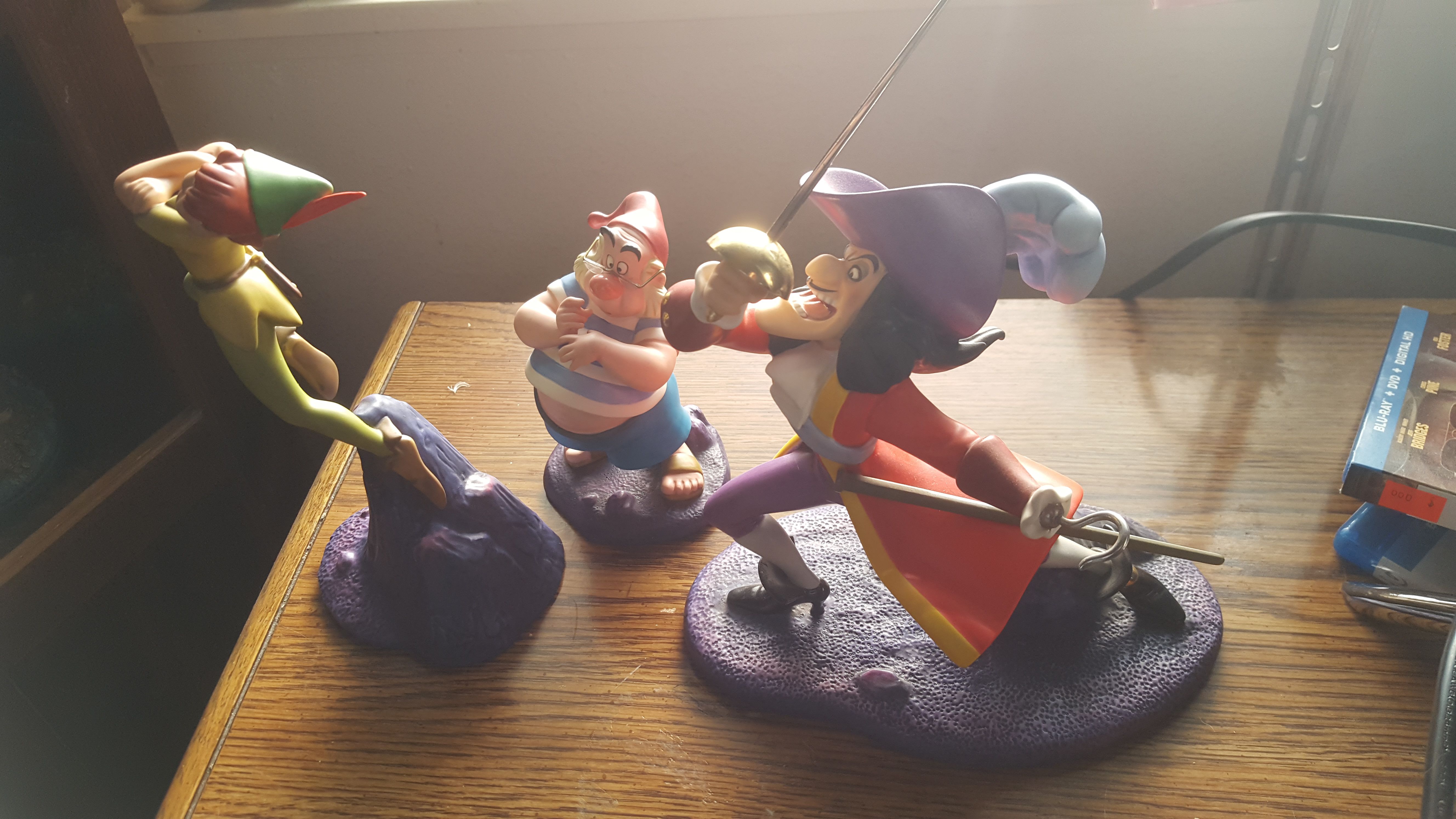 Disney WDCC Peter Pan, Captain Hook and Smee statue for Sale in