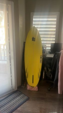 Surfboard Bonzer 6’ $275 like new