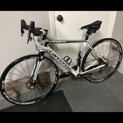 Cannondale Synapse bicycle 