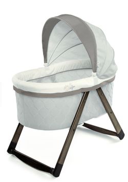 Ingenuity Foldaway Rocking Wood Bassinet 0m-5m