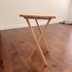 Mainstays Folding TV Tray Table – Natural Wood – Excellent Condition