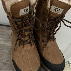 Ugg  Boots 