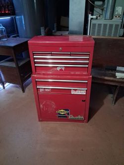 Tool chest tool box