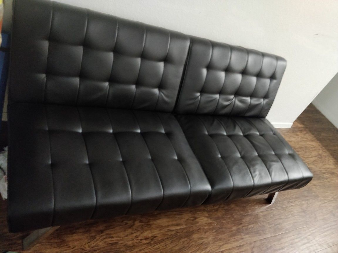 Mainstays Morgan Convertible Tufted Futon, Black color