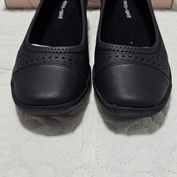 Comfortable Flats 7