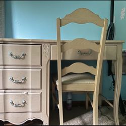 Dresser, Table, Mirror and Chair Set $300