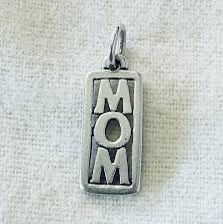 James Avery Vertical Framed Mom Sterling Silver .925 Charm