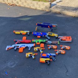 A Bunch Of Nerf Guns