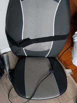 GREAT WORKING SOOTHING MASSAGE CHAIR. In chair massage chair!!!!!!