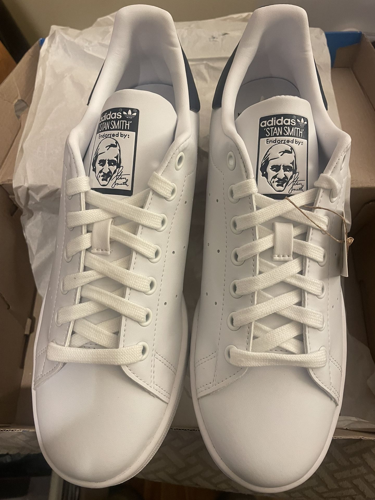 Adidas Stan Smith Originals Core White/Dark Blue FX5501 8 1/2 Brand New In Box 