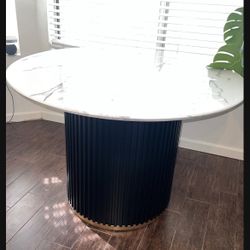 Modern Dining Table NEW Great Qualify Quartz Marble Mimic 