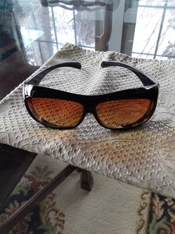 Sunglasses UV Fit Over Your Glasses