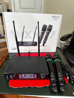 Bietrun Wireless Microphone, Rechargeable Dual UHF. Built in Bluetooth . Original Box