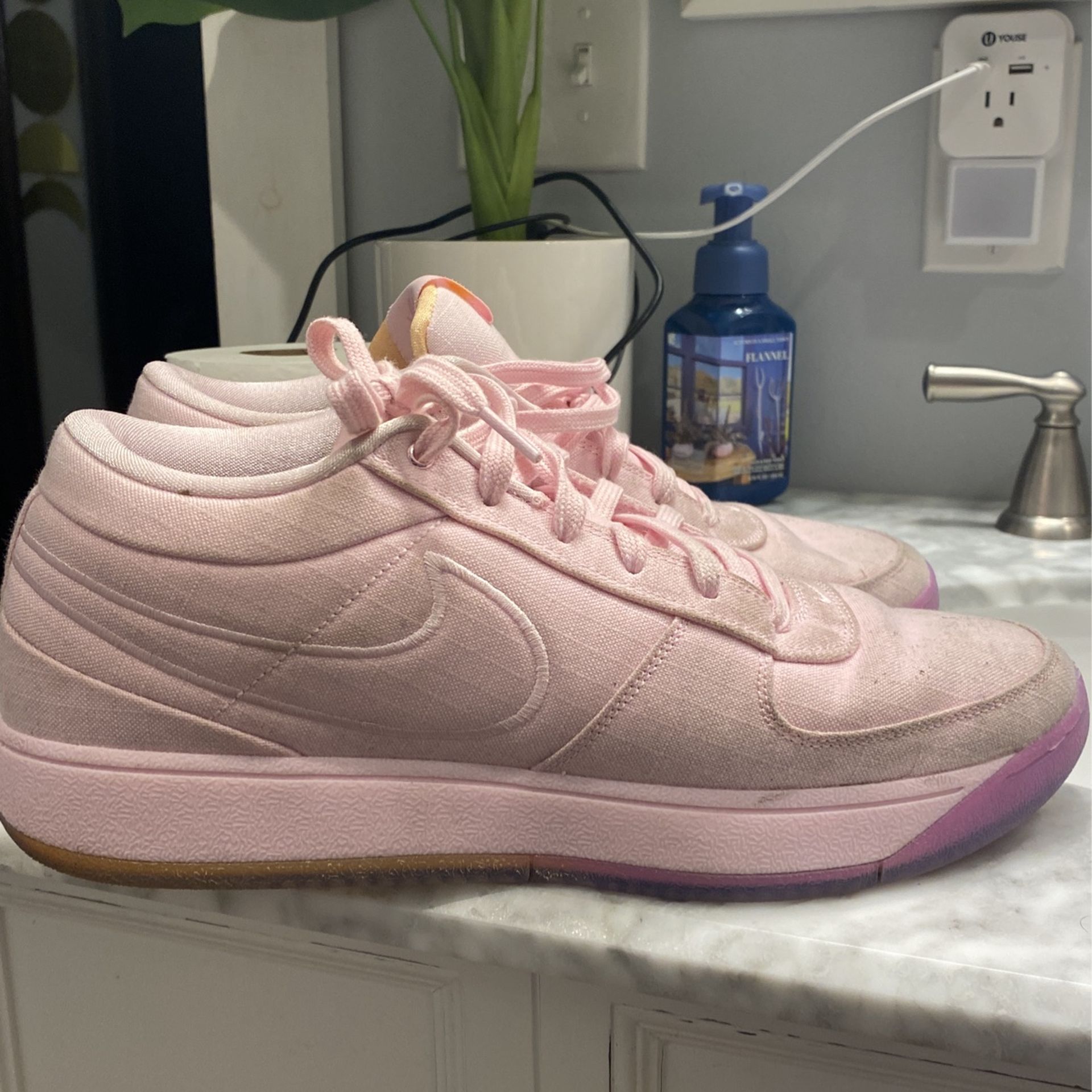 Devin Booker 1s 