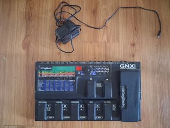 DigiTech GNX 3000 guitar station multi effects pedal