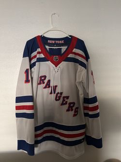New York Rangers #10 Sweater-Artemi Panarin (Size L)