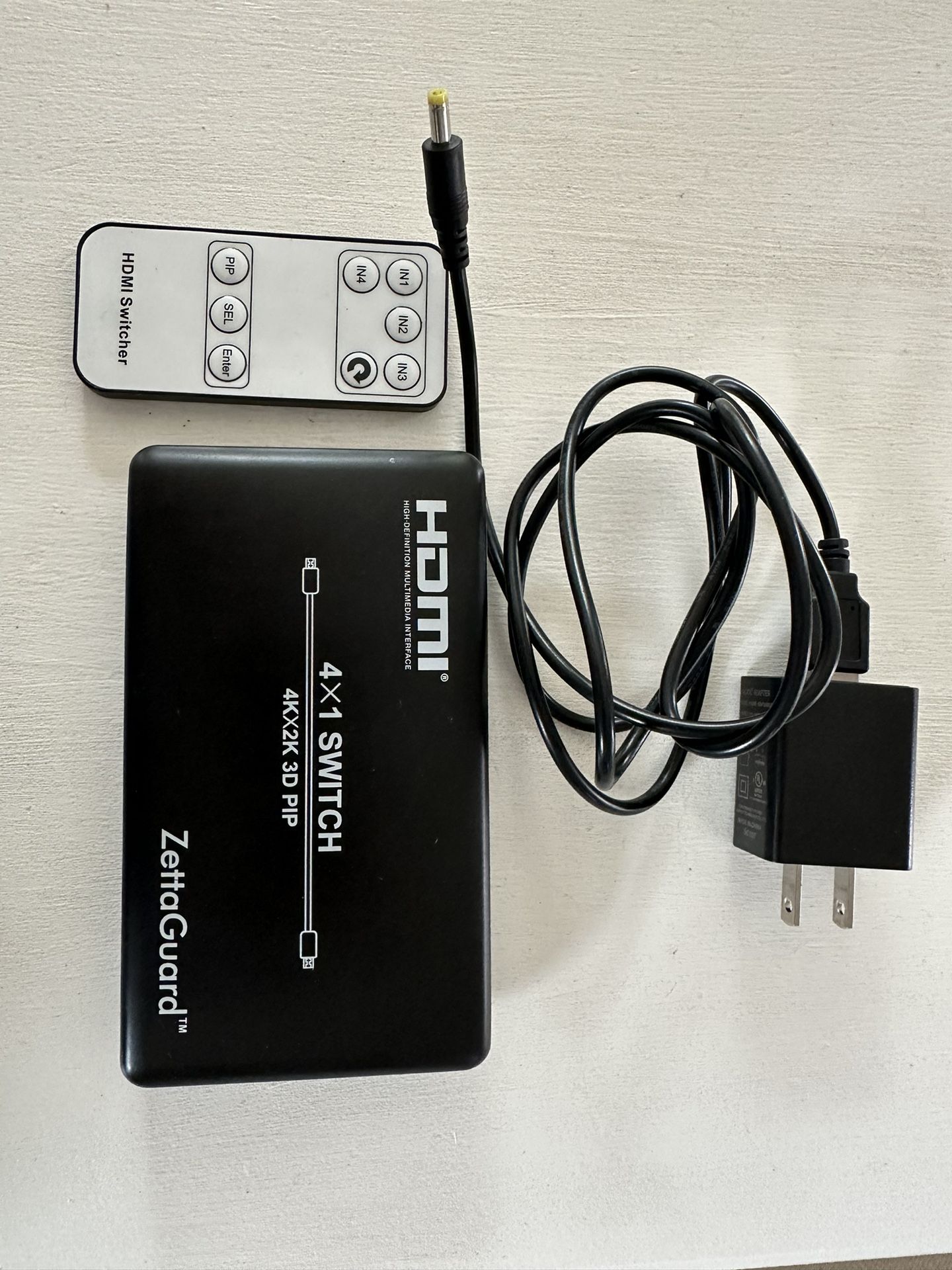 Zettaguard 4 Port x 1 HDMI Switch with PIP and IR wireless Remote/ Power Adapter