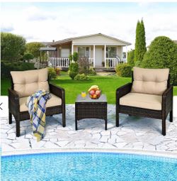 New patio set 3 piece