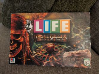 LIFE Board Game Pirates of the Caribbean Like NEW