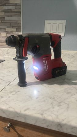 M-18 Milwaukee Rotary Hammer Fuel🔥🔥🔥