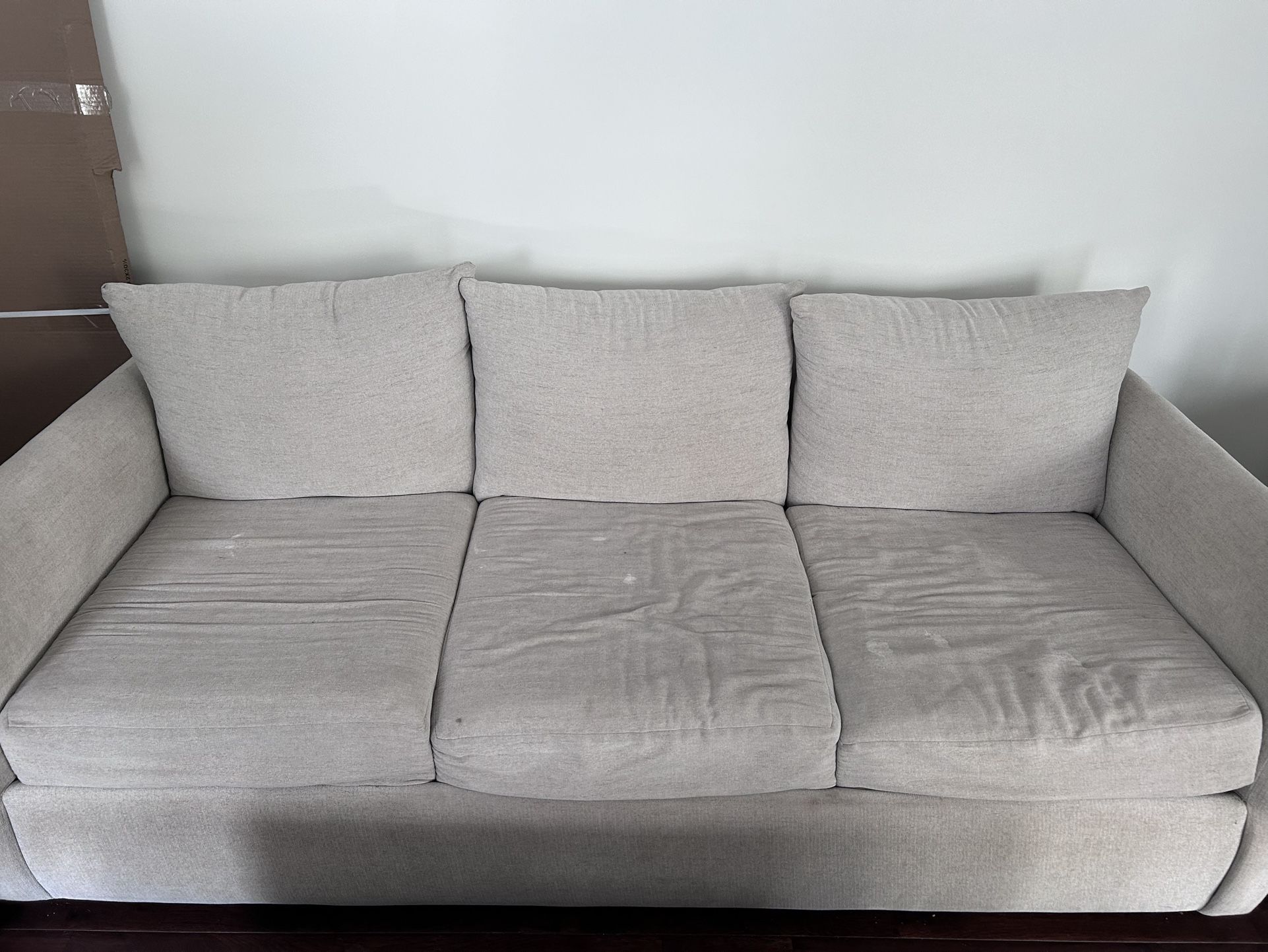 White coach with chair included