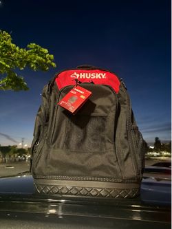 Husky backpack new