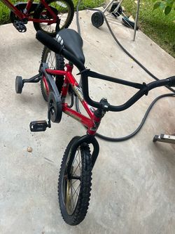 Red Magna 16-inch children's bicycle